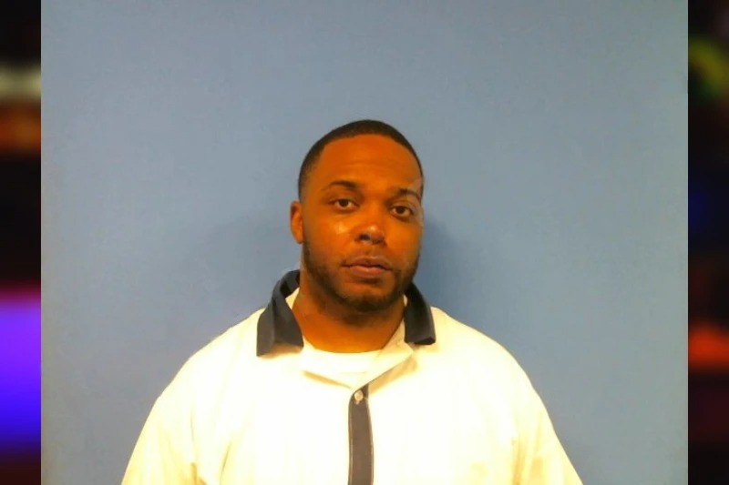 Derrick Jackson Mugshots