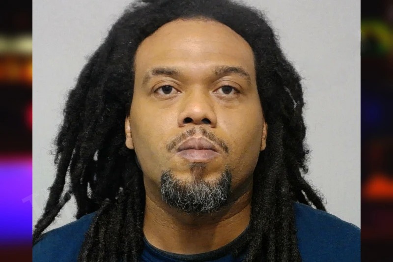 Deshad Banks Mugshots