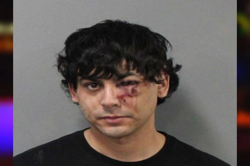 Destin Castaneda Mugshots