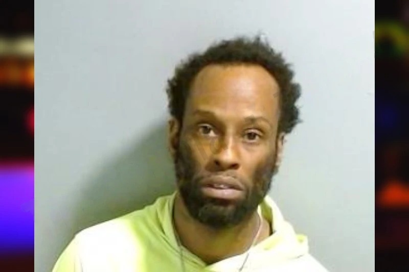 Detrick Brown Mugshots