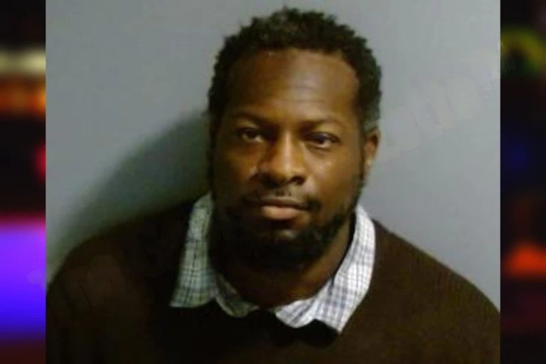 Dwayne Toliver mugshot – Fulton County , Georgia Dwayne Toliver