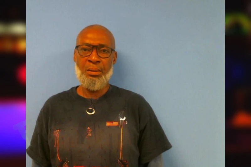 Earlie Anderson Mugshots