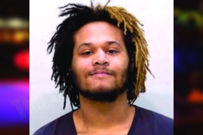 Elijah Holcomb Mugshots