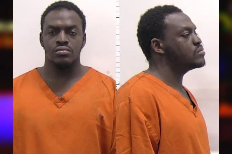 Fraquan Moore Mugshots