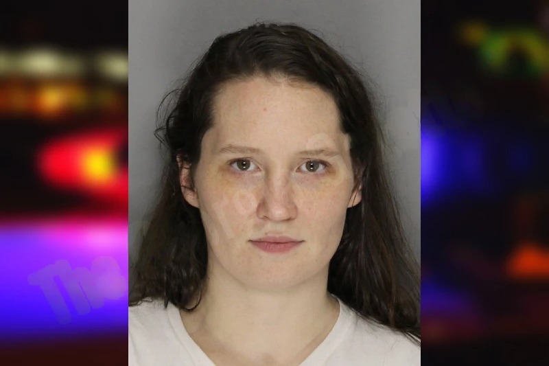 Hilary Paquette mugshot