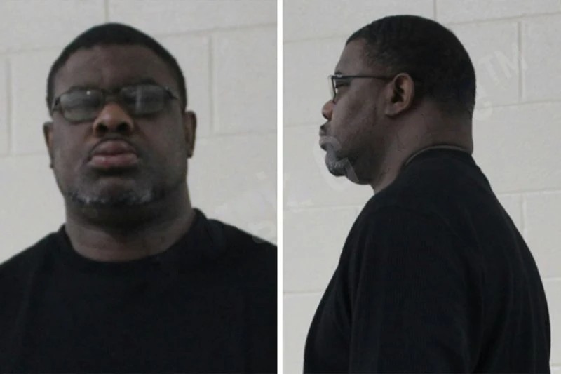 Hobie Holiday Mugshots