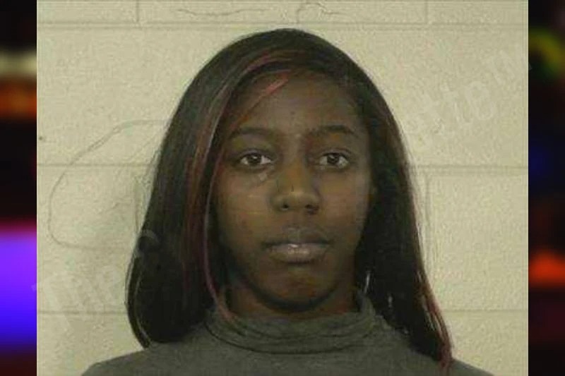 Indanaisjua Golden Mugshots