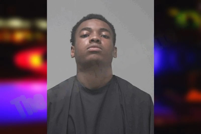 Isaiah Davis Mugshots