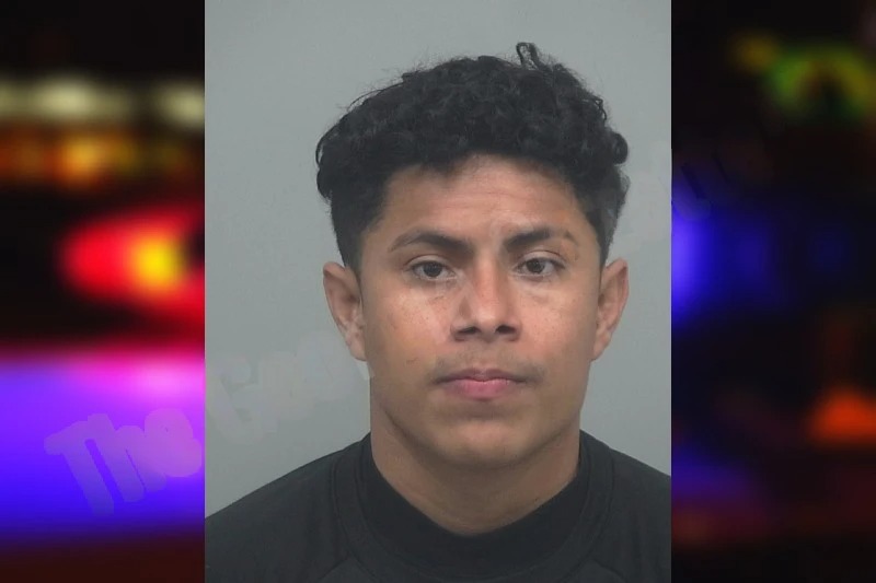 Jose Hernandez Villacaica Mugshots