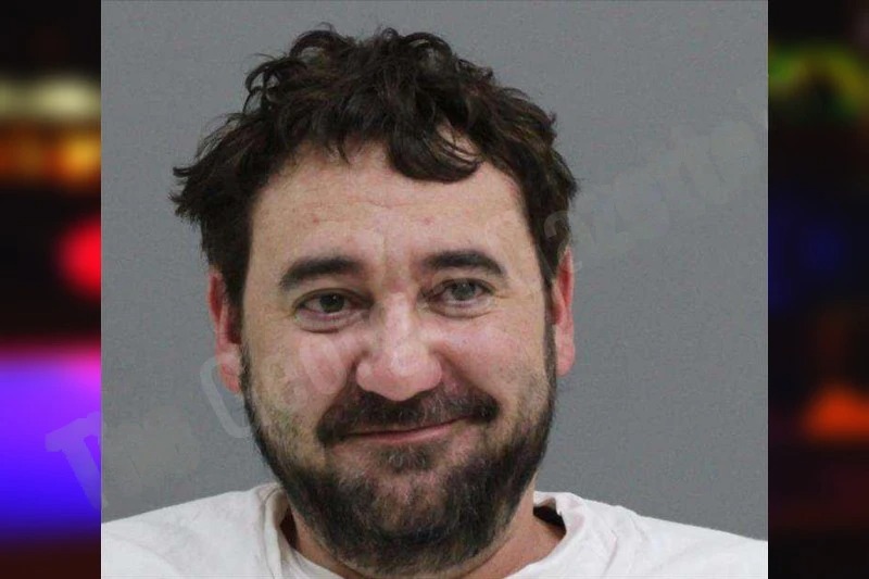 Joshua Bennett Mugshots