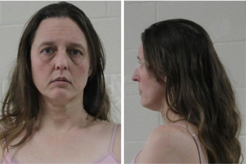 Kelli Gaines Mugshots