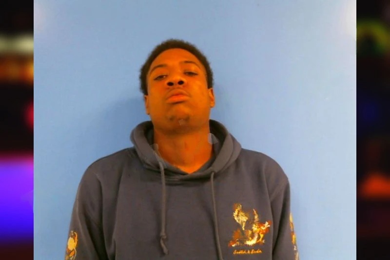 Kelvari Melson Mugshots