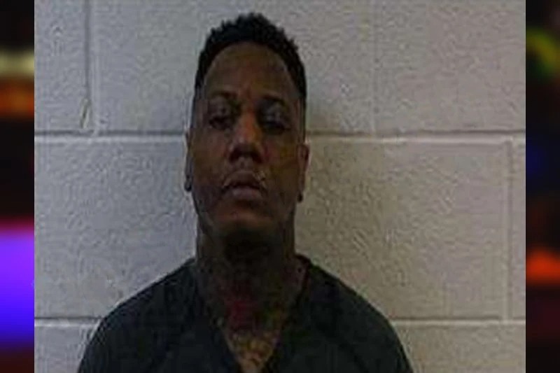 Kendall White mugshot