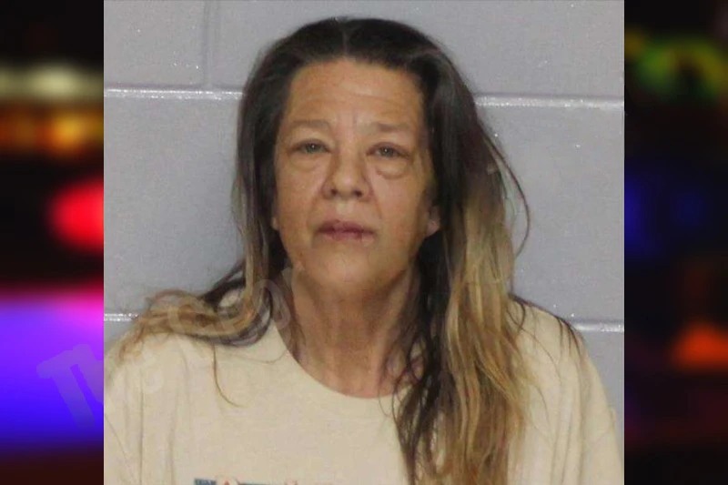 Kerri Roberts Mugshots