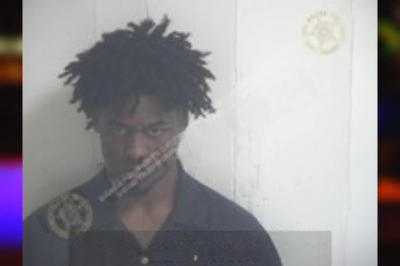 Khamarion Jackson Mugshots