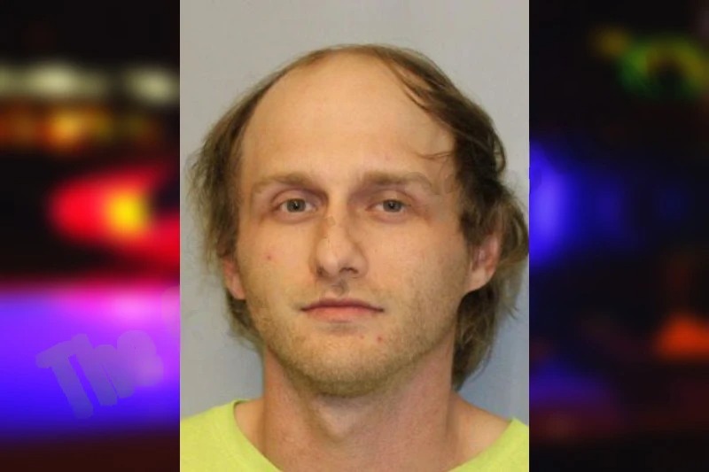 Kyle Simmons Mugshots