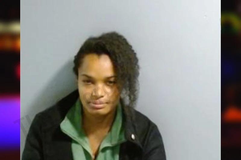 Lacey Murray-Bullock Mugshots