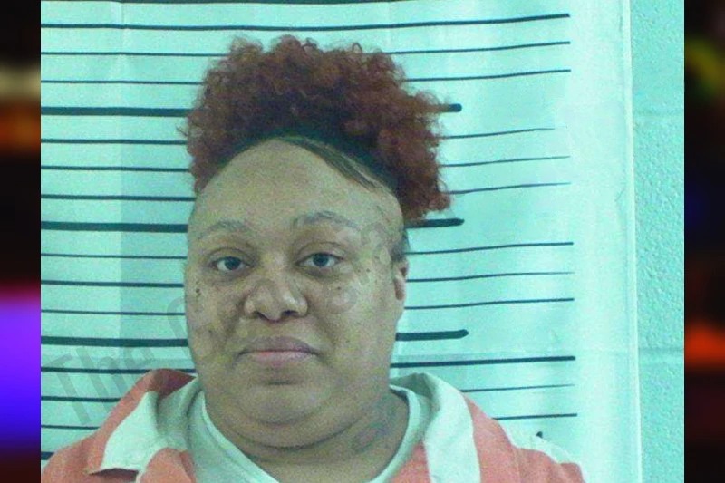 Lakeysha Brown Mugshots