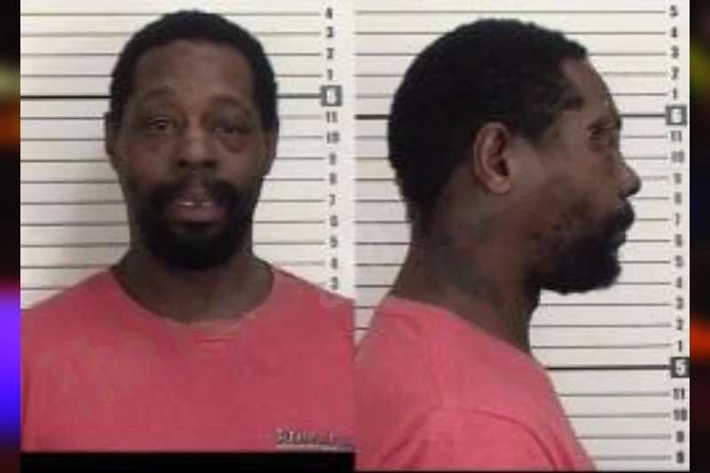 Lance Davis mugshot