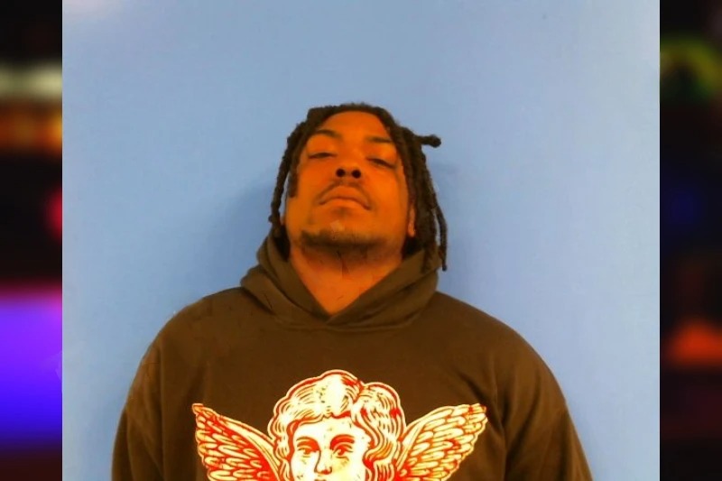 Laterrian Dewberry Mugshots