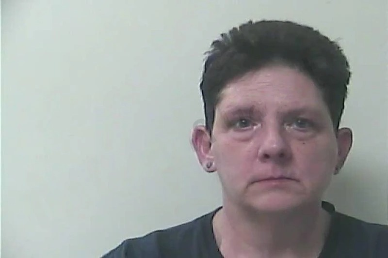 Leah Knight Mugshots