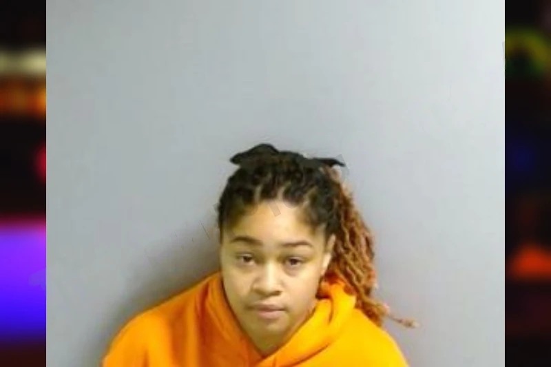 Leah Mack Mugshots