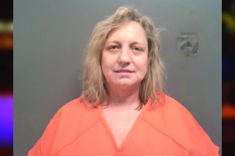 Leanne Sims Mugshots