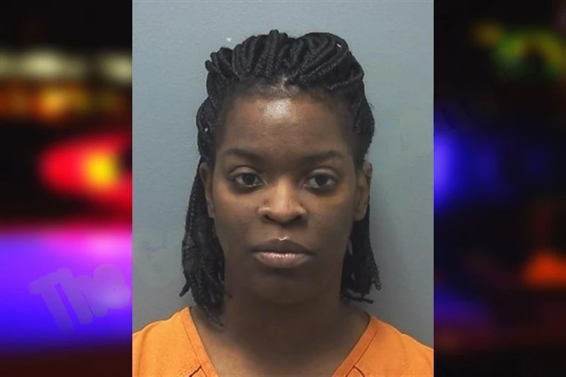 Loretta Blades mugshot