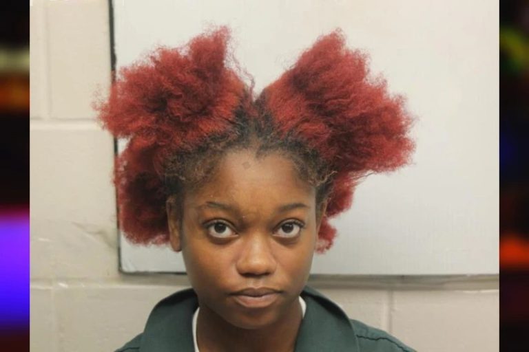 Lyric Larkins