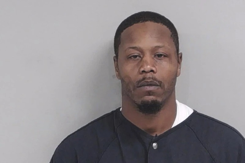 Martez Manghram Mugshots