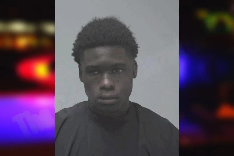 Micah Robinson mugshot