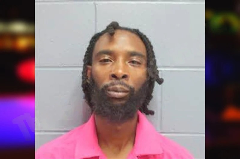 Montavius Moore Mugshots