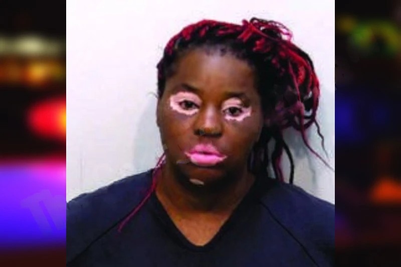 Naudia Carter Mugshots