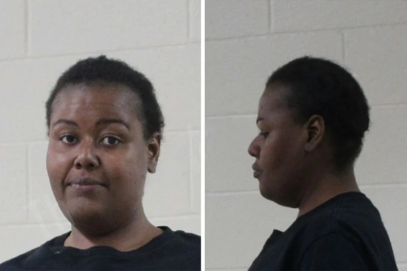 Neqona Daniels Mugshots