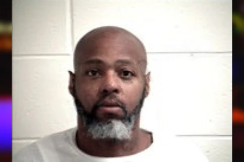 Peter Roberts mugshot