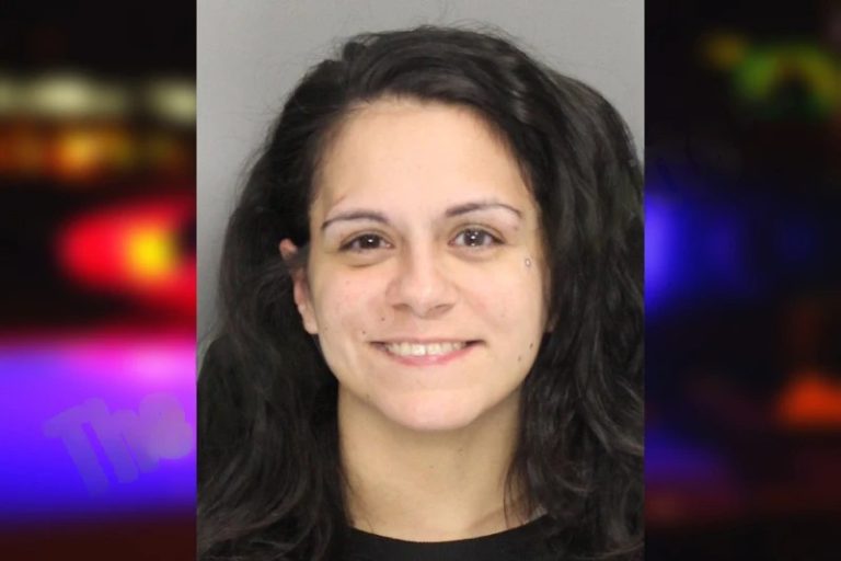 Raven Sizemore mugshot – Cobb County , Georgia Raven Sizemore
