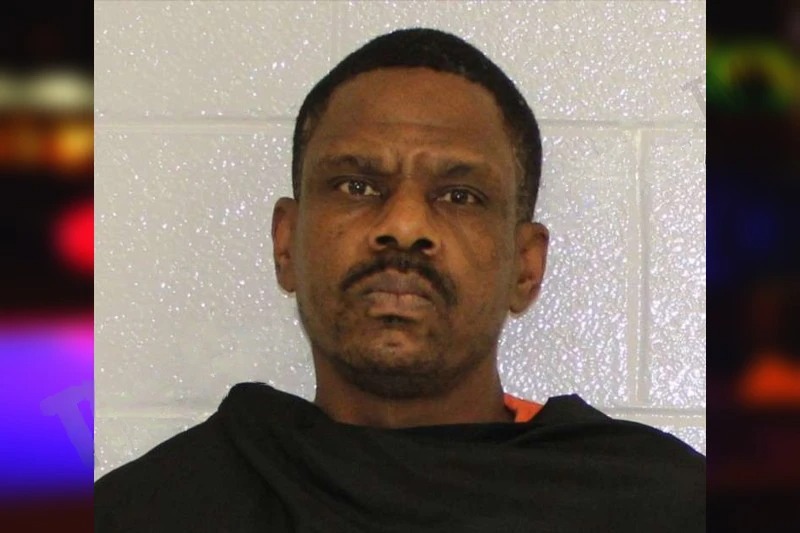 Robert Ellison Mugshots