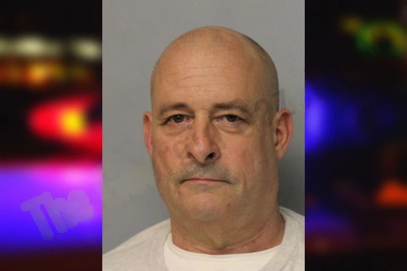 Robert Morris Mugshots