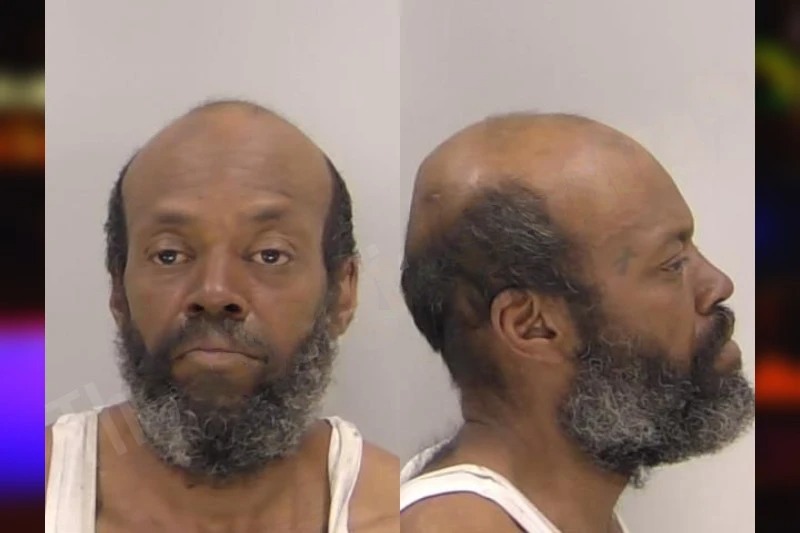 Roberto Jones mugshot