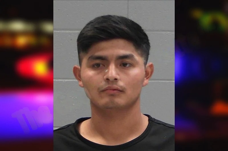 Roman Estuardo Mugshots