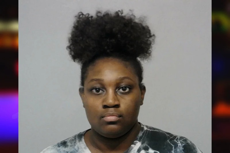 Shamira Roberson Mugshots