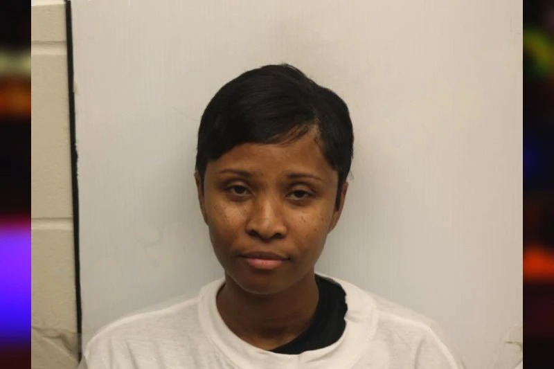 Shaneik Roberts-Nabor mugshot