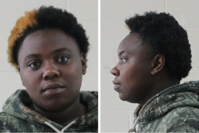 Shaquinta Card Mugshots