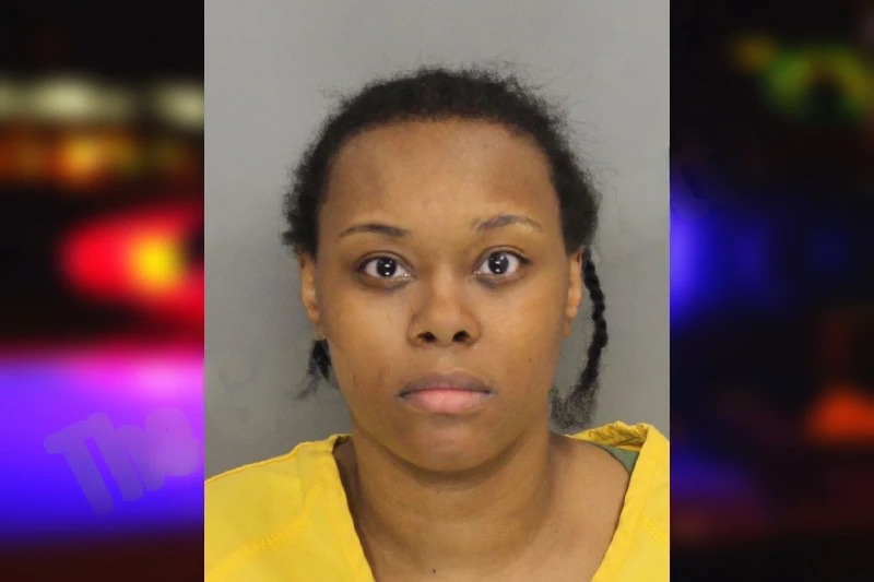 Shaquisia Moore Mugshots