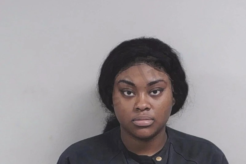 Stevereyanna Watts Mugshots
