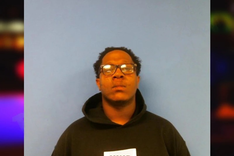 Tajaveon Foster Mugshots