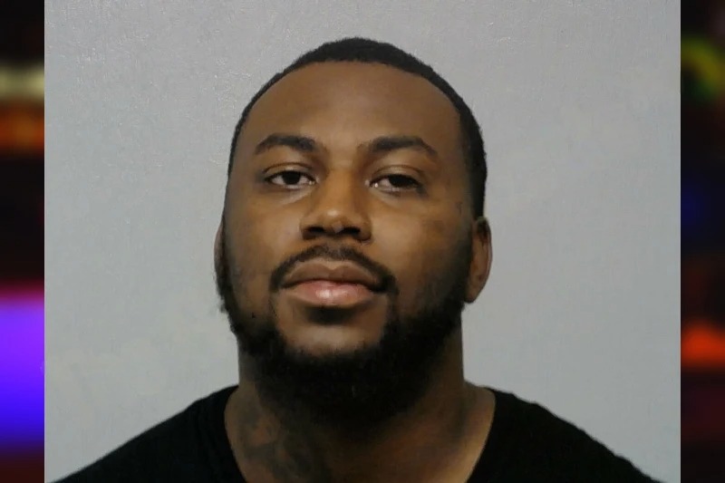 Tavares Roberts Mugshots