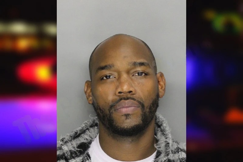 Tavis Dowling mugshot