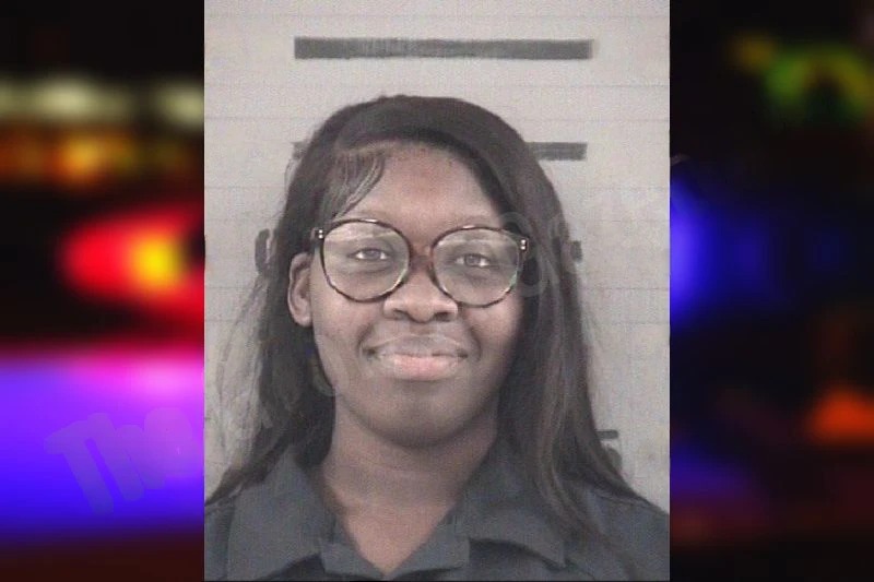 Tiarah Sutton Mugshots