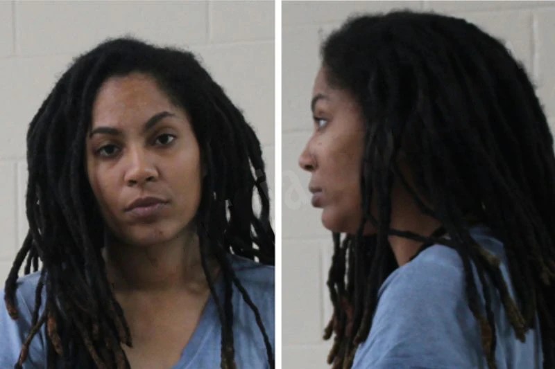 Tralencia Scott Mugshots